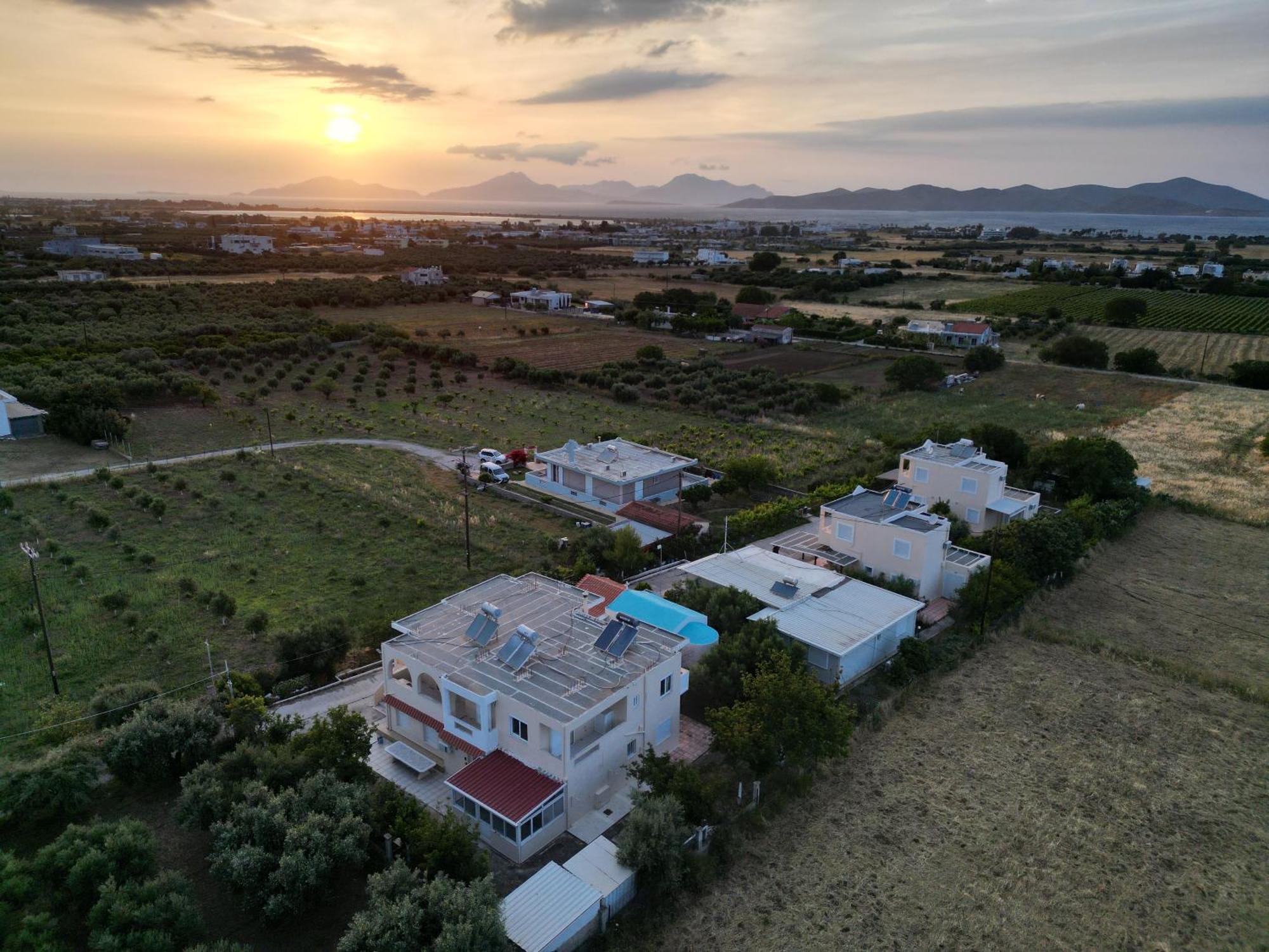 Family Friendly Apartment, In Nature, With Yard "5" Zipárion المظهر الخارجي الصورة